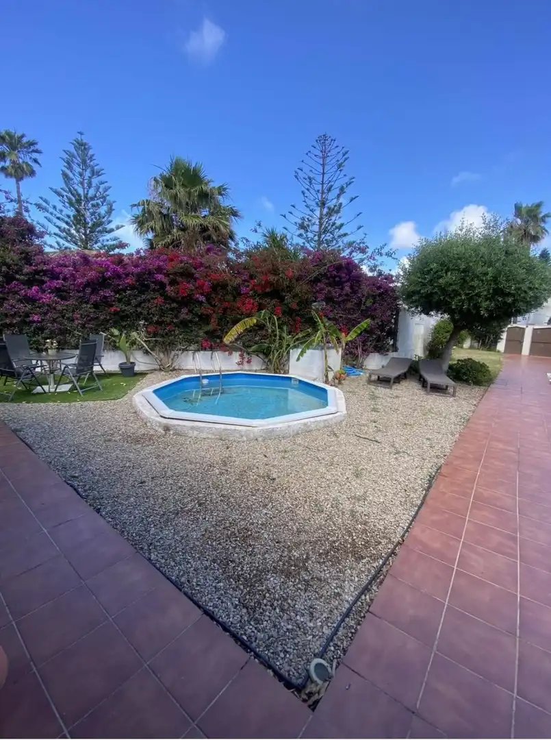 Villa avec piscine à vendre à Los Gallos, imagen 3