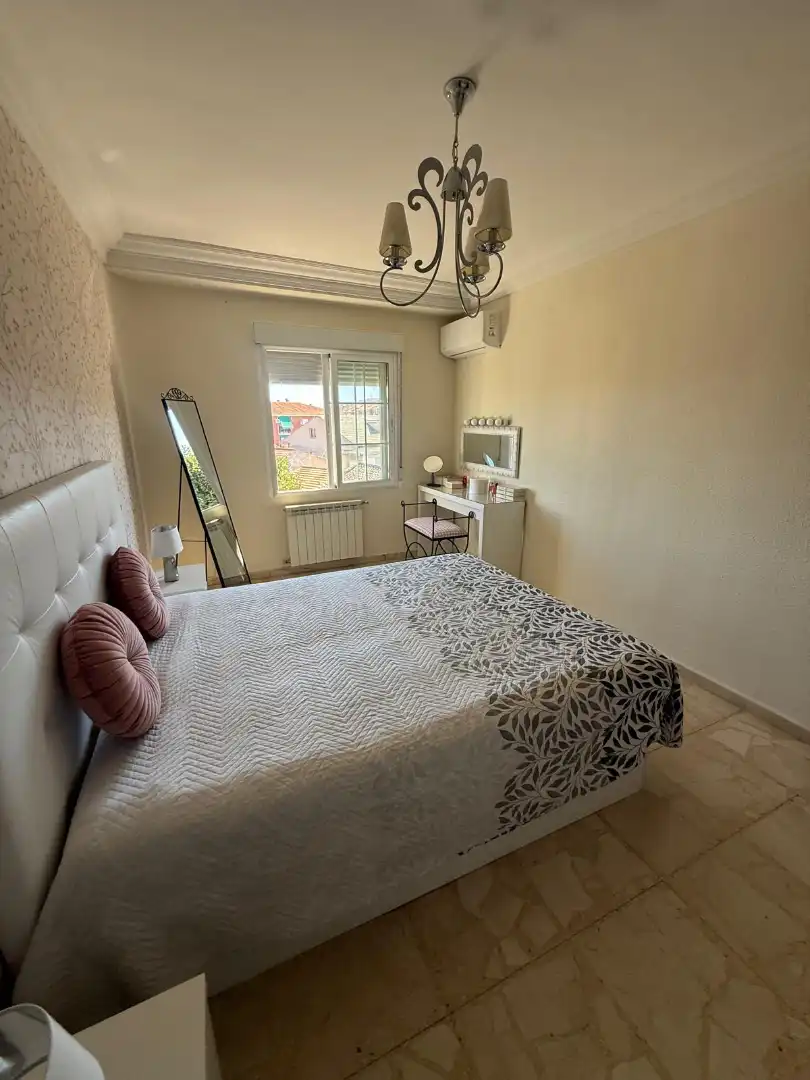 Habitación de Edificio en venta en Aranjuez