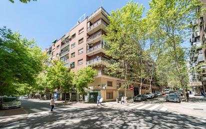 Vista exterior de Pis en venda en  Madrid Capital amb Calefacció i Terrassa