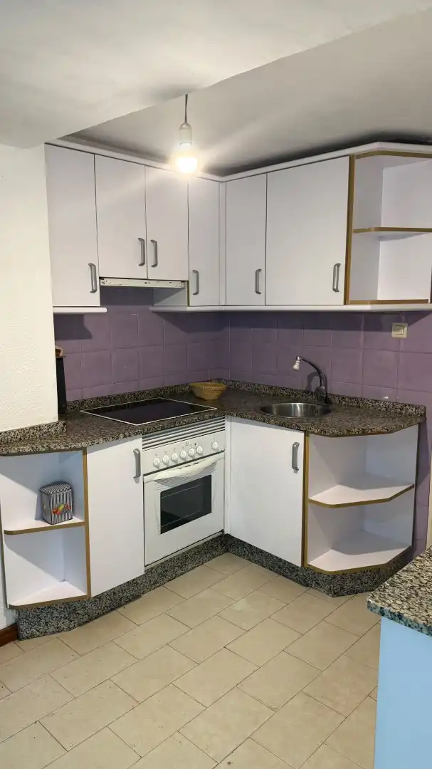 Cocina de Piso en venta en Vigo  con Amueblado