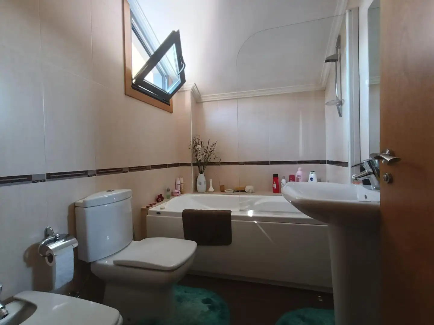 Detached house with pool for sale in Lugar Peroleira, imagen 28