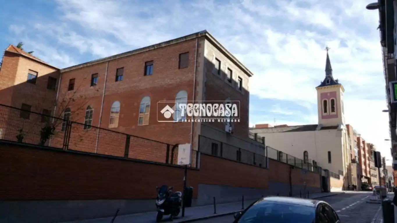 Vista exterior de Local en venta en Madrid con Aire acondicionado y Calefacción