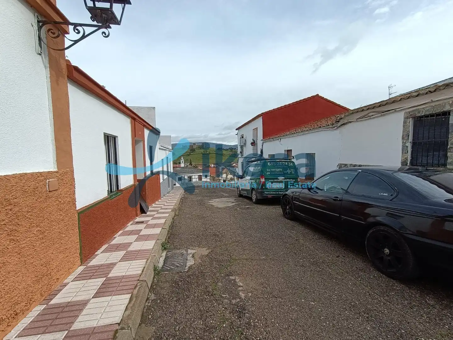Vista exterior de Casa adosada en venda en El Real de la Jara