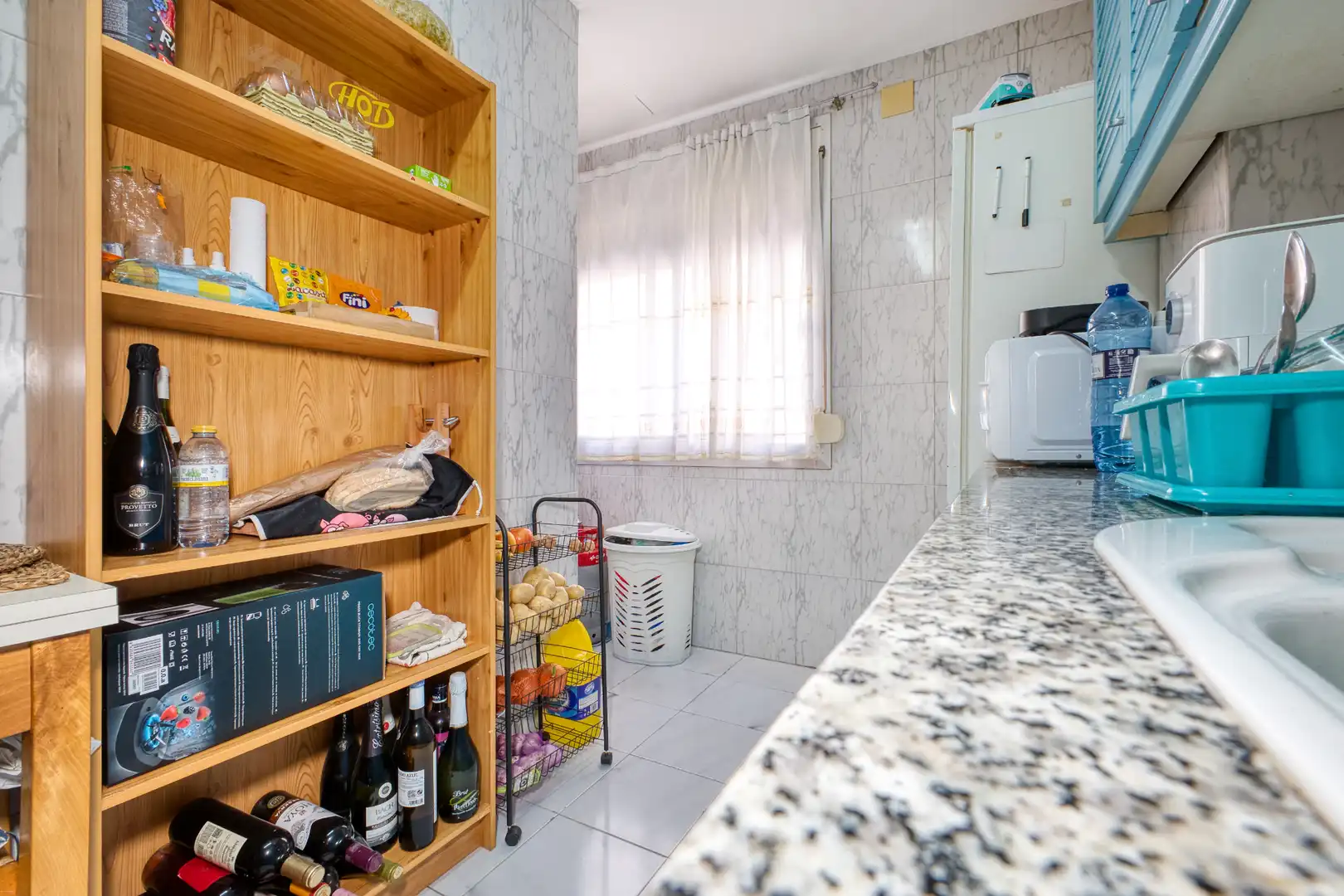 Kitchen of Flat for sale in Jijona / Xixona  with Storage room, Furnished and Oven