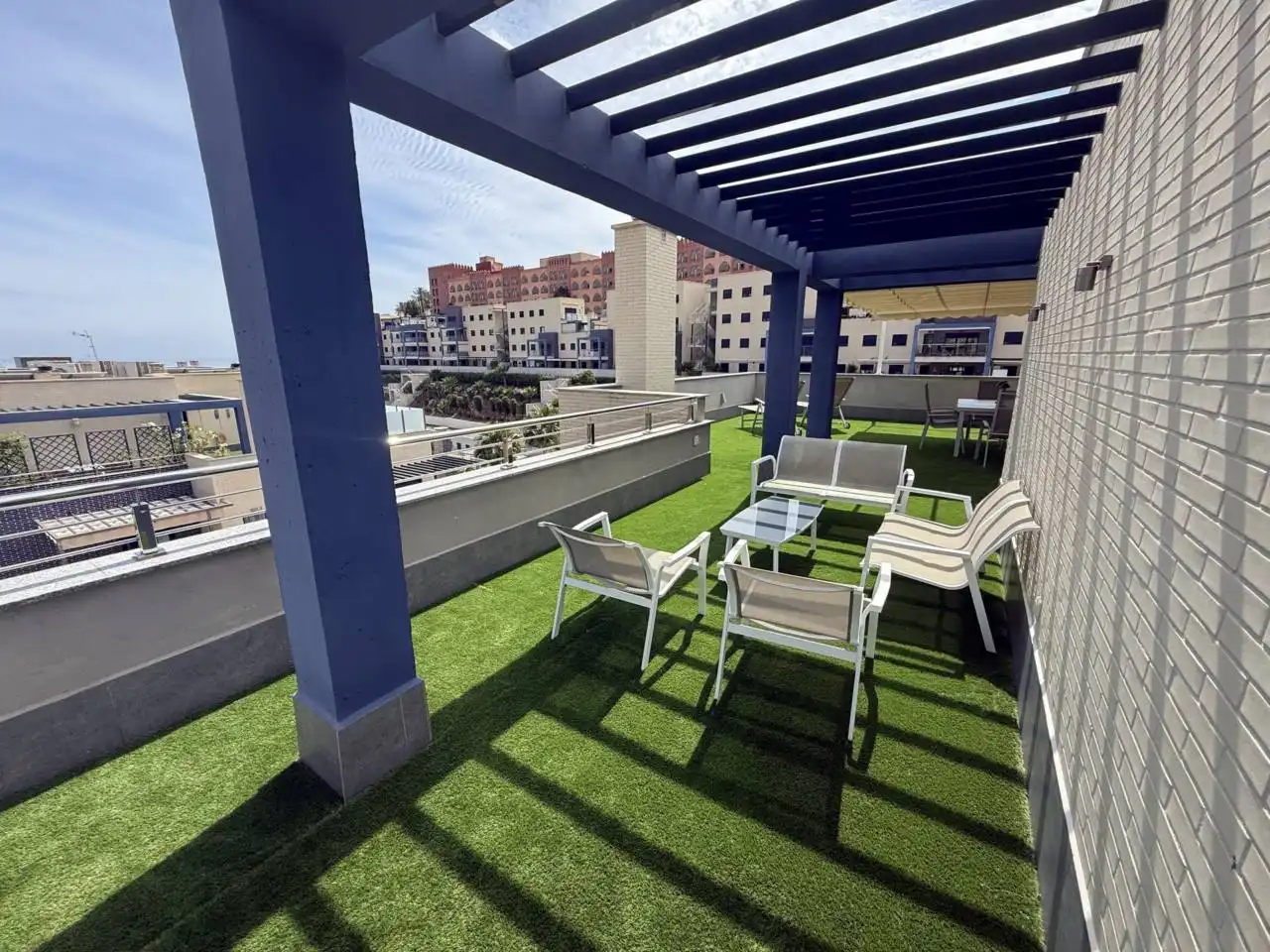 Terrasse von Dachboden zur Miete in Almuñécar mit Klimaanlage, Terrasse und Möbliert