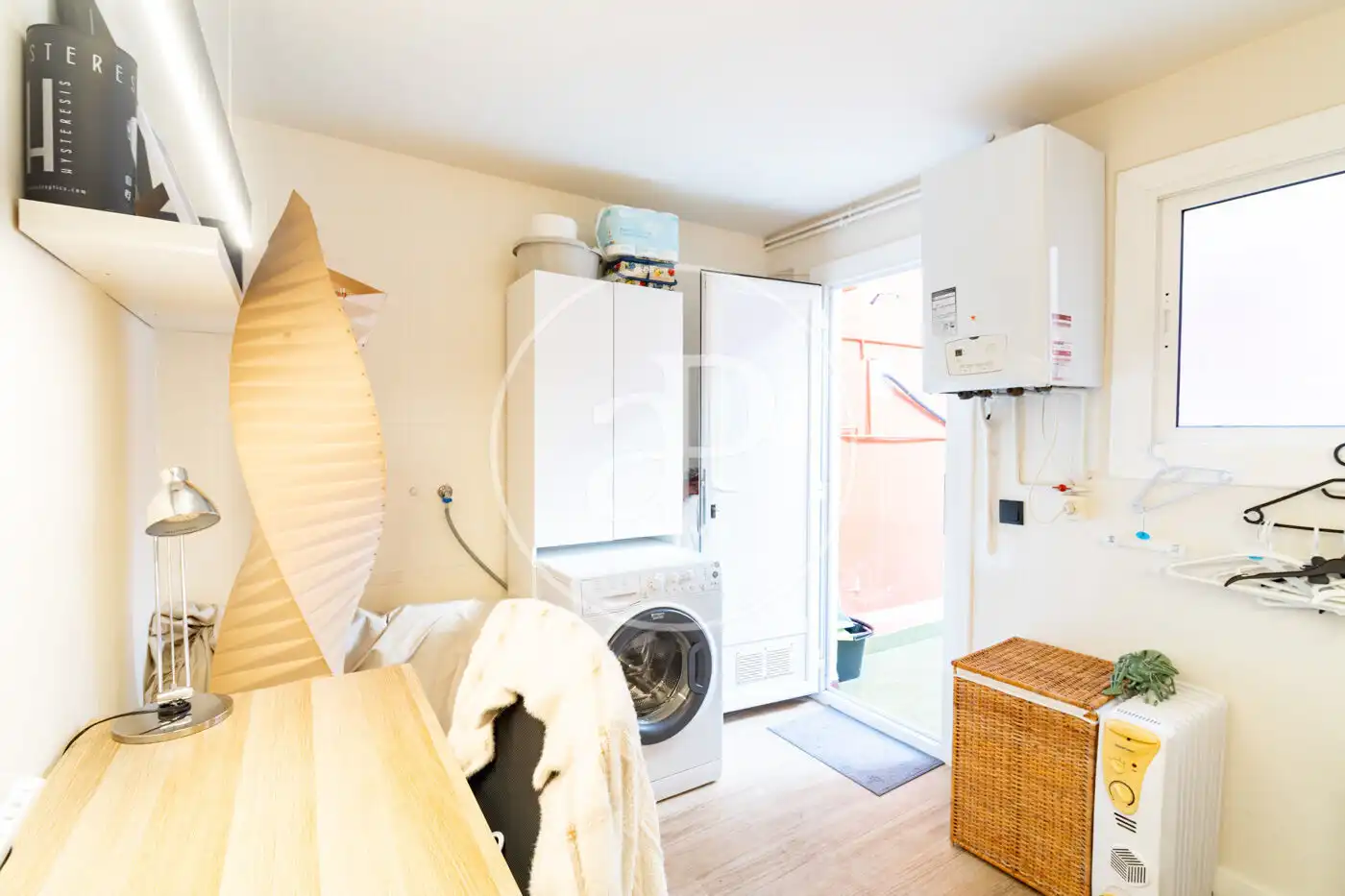 Schlafzimmer von Wohnung zum Verkauf in Barcelona mit Klimaanlage, Heizung und Terrasse