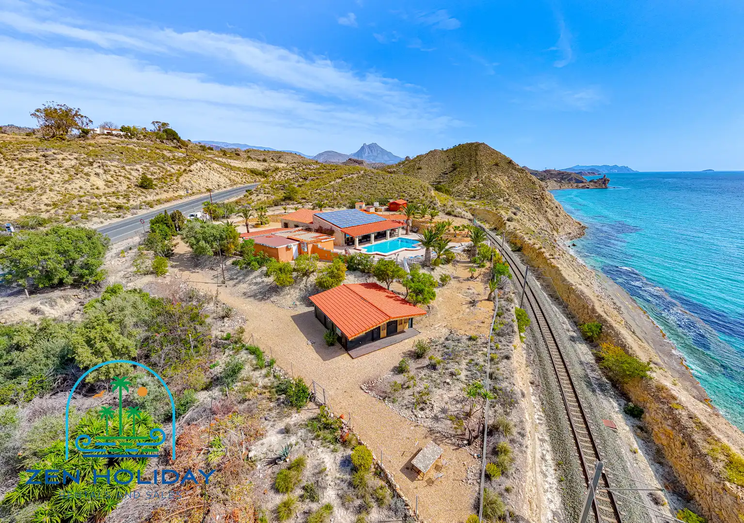 Vista exterior de Casa o chalet en venta en Villajoyosa / La Vila Joiosa con Aire acondicionado, Calefacción y Jardín privado