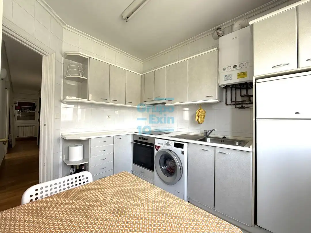 Cocina de Piso en venta en Donostia - San Sebastián  con Calefacción