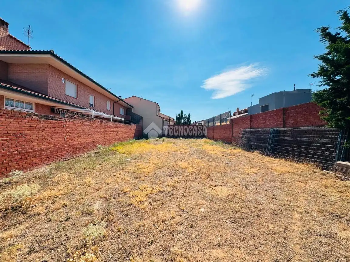 Terreno residenziale in vendita a Nambroca