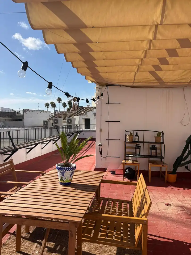 Terrasse von Wohnung zur Miete in Sevilla mit Klimaanlage, Heizung und Möbliert