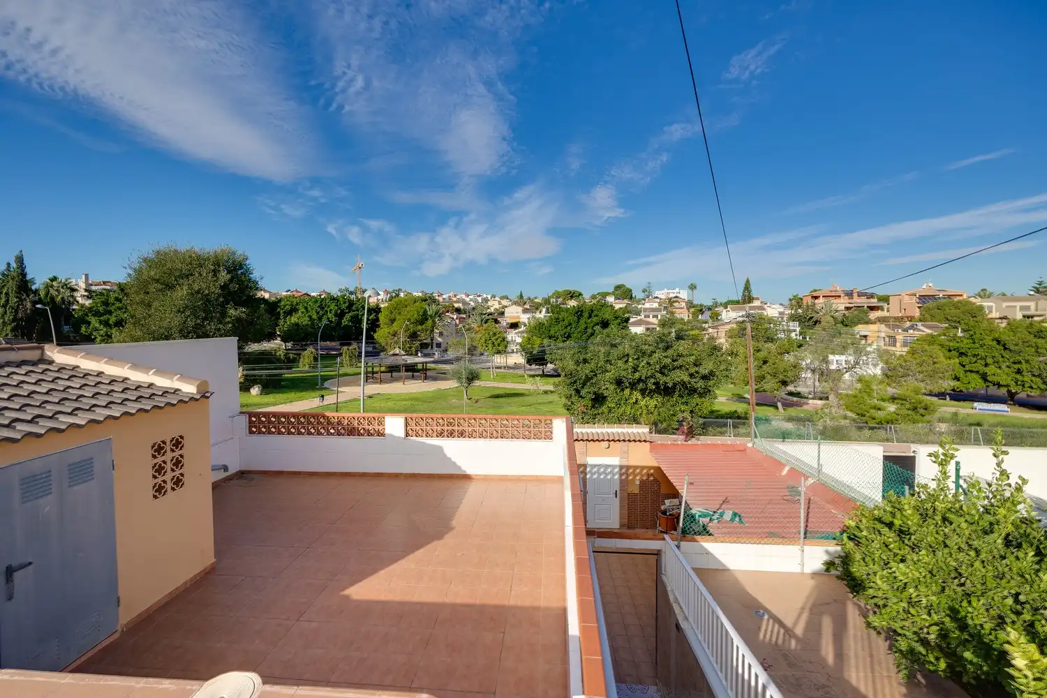 Terraza de Casa adosada en venta en Torrevieja con Aire acondicionado, Calefacción y Jardín privado