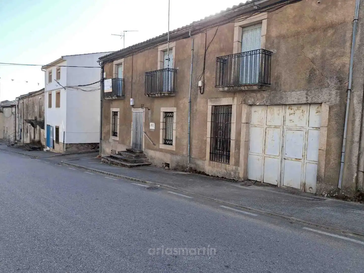 Exterior view of Houses for sale in Masueco, Salamanca