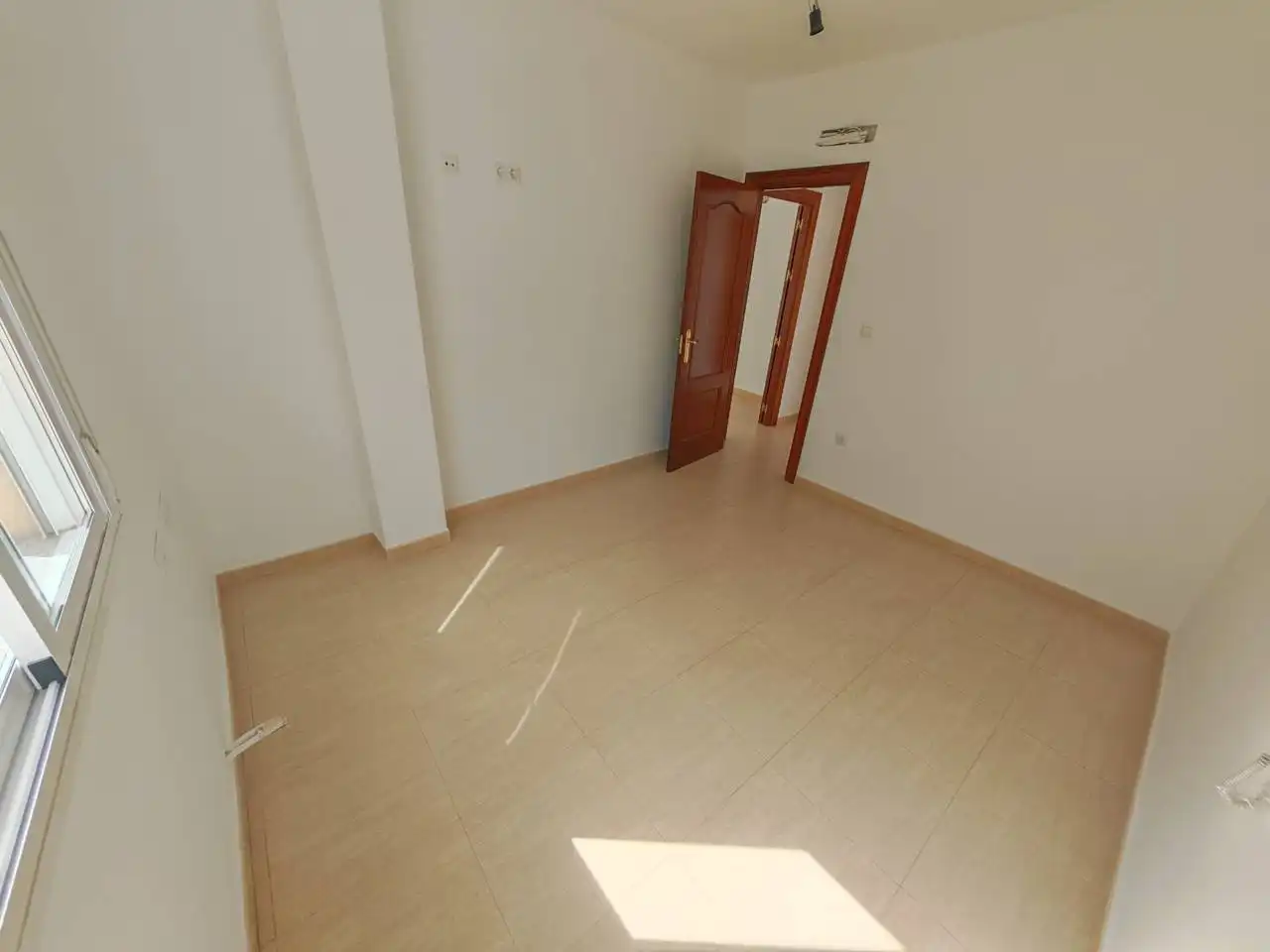 Habitación de Piso en venta en Huétor Tájar con Aire acondicionado