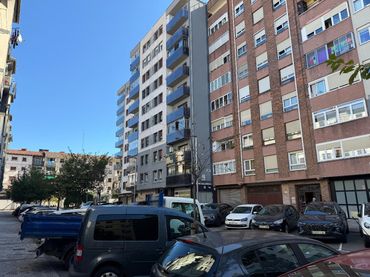 Pis amb ascensor en venda a Uistin