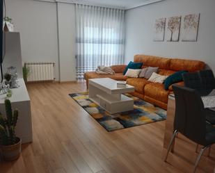 Living room of Flat for sale in Andújar  with Air Conditioner, Heating and Storage room