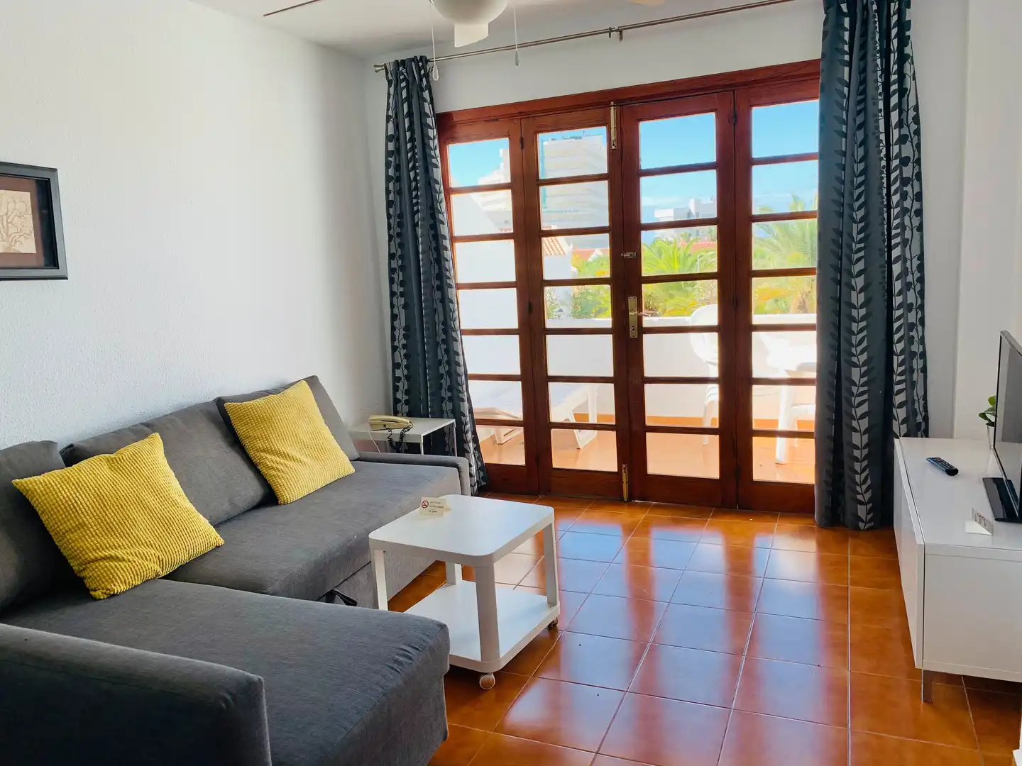 Sala de estar de Apartamento en venta en Adeje con Terraza, Amueblado y Horno
