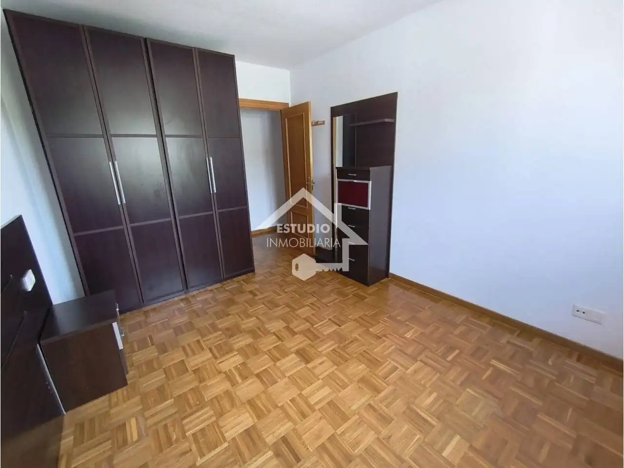 Habitación de Piso en venta en Lodosa con Calefacción, Trastero y Balcón