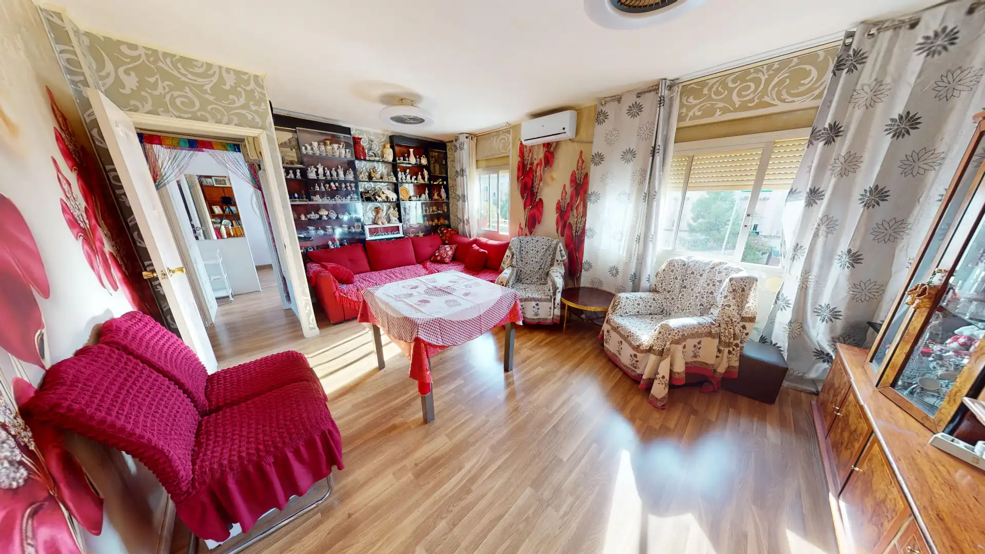 Living room of Flat for sale in Alicante / Alacant  with Air Conditioner, Furnished and Oven