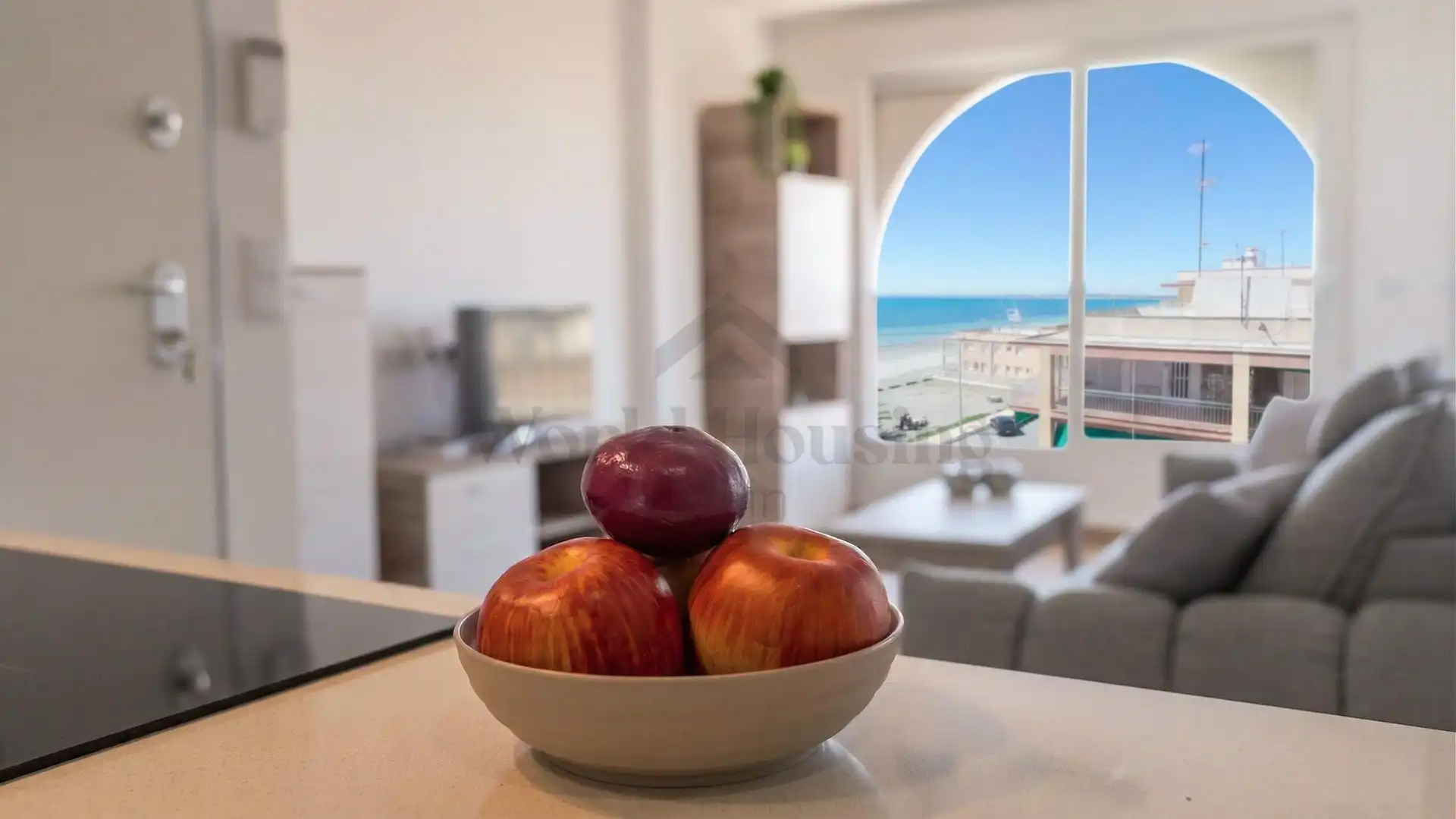 Cuina de Apartament en venda en Santa Pola amb Aire condicionat, Calefacció i Moblat