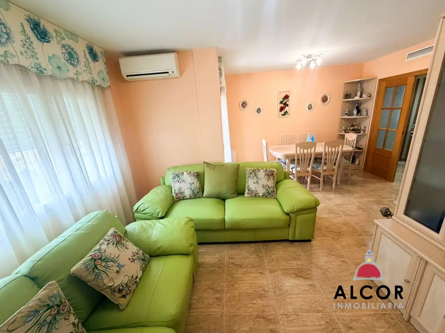Flat with lift for sale in Zona Papa Luna - Platja del Gurugú, imagen 2