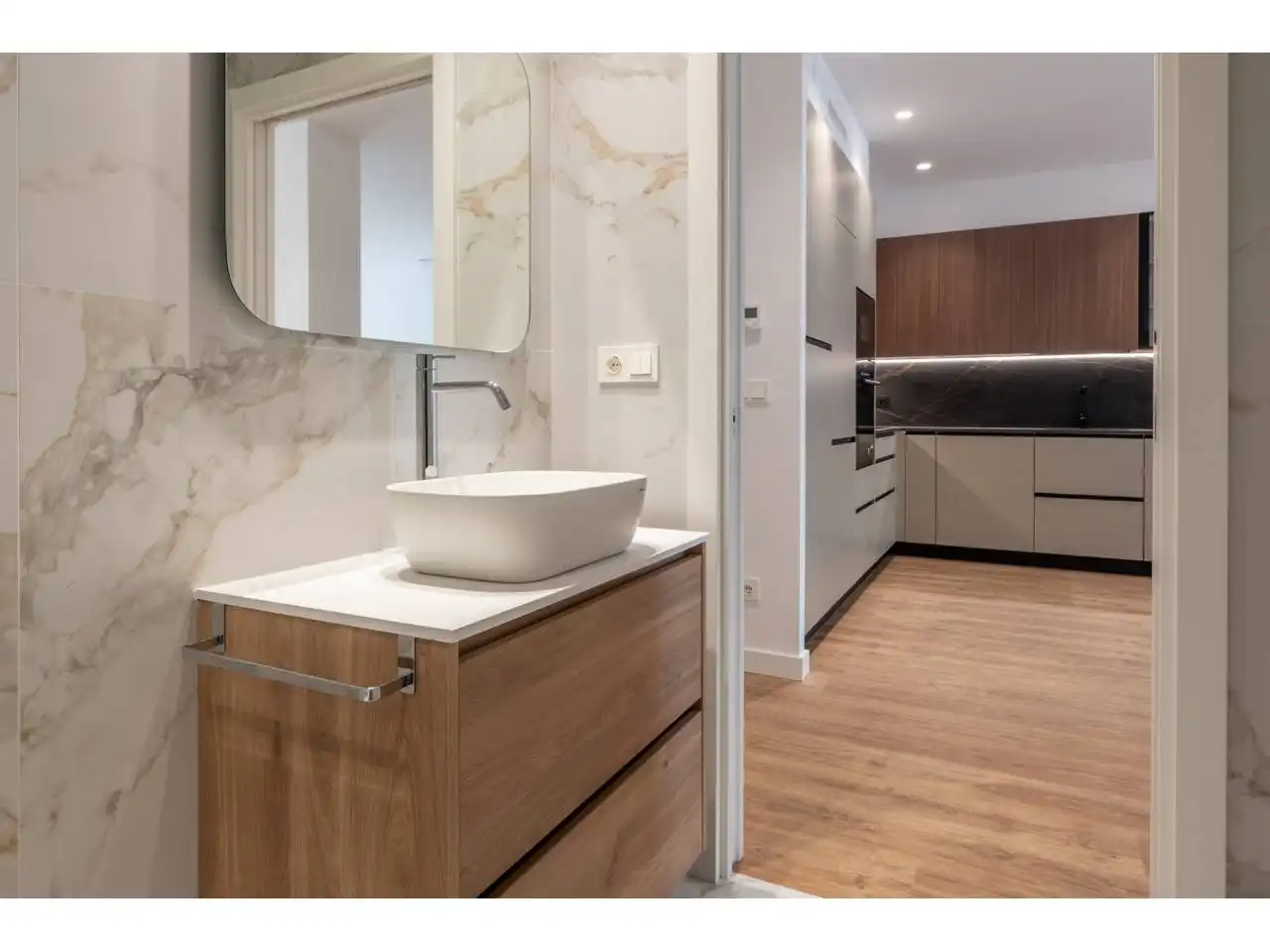 Badezimmer von Wohnung zum Verkauf in Donostia - San Sebastián  mit Heizung und Terrasse