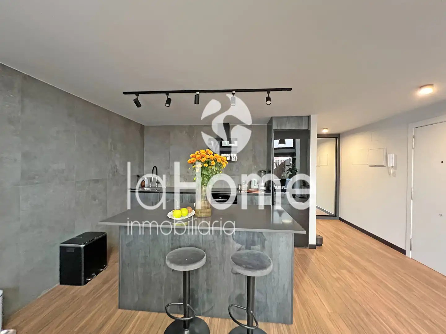 Cocina de Apartamento en venta en Paterna con Aire acondicionado, Calefacción y Terraza