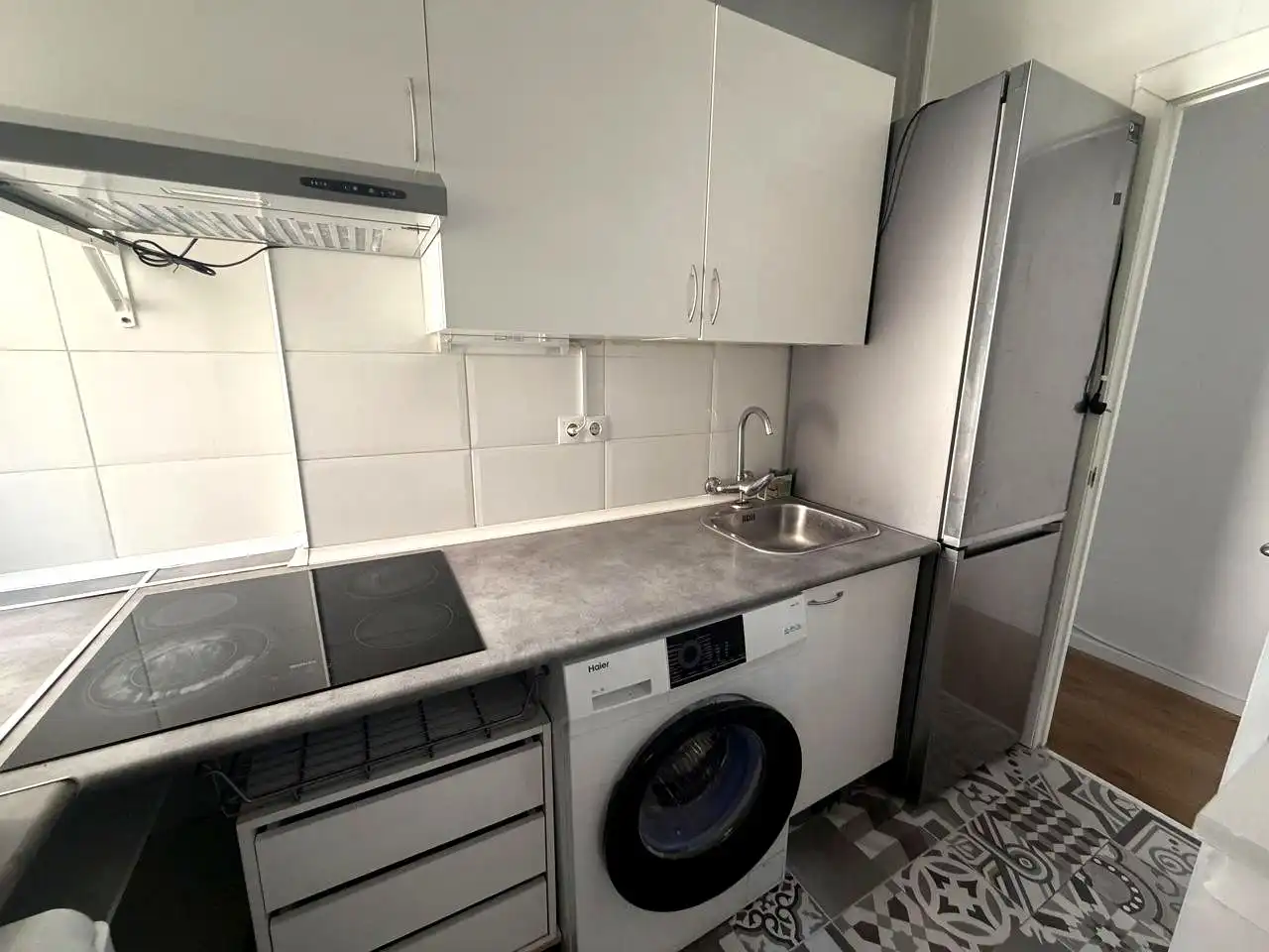 Kitchen of Flat for rent in Madrid  with Air Conditioner, Heating and Furnished