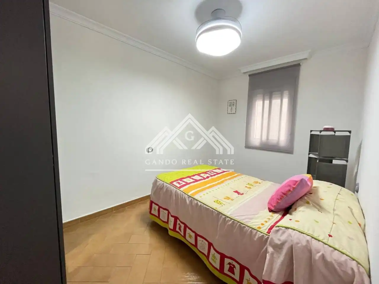 Habitación de Piso de alquiler en Dos Hermanas con Aire acondicionado y Amueblado