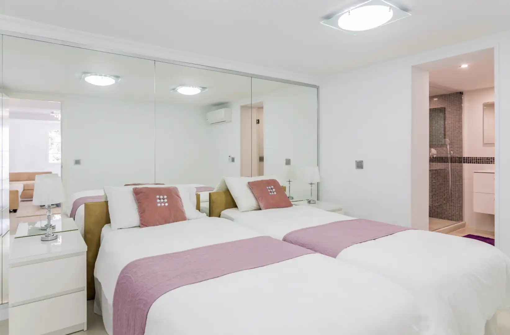 Chalet con piscina en venta en Elviria - Cabopino, imagen 26
