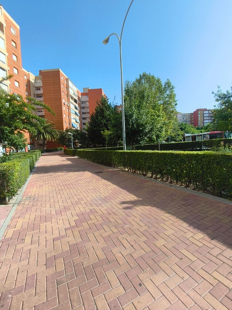 Vista exterior de Pis en venda en Fuenlabrada amb Calefacció