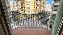 Vista exterior de Pis en venda en Donostia - San Sebastián  amb Calefacció i Balcó