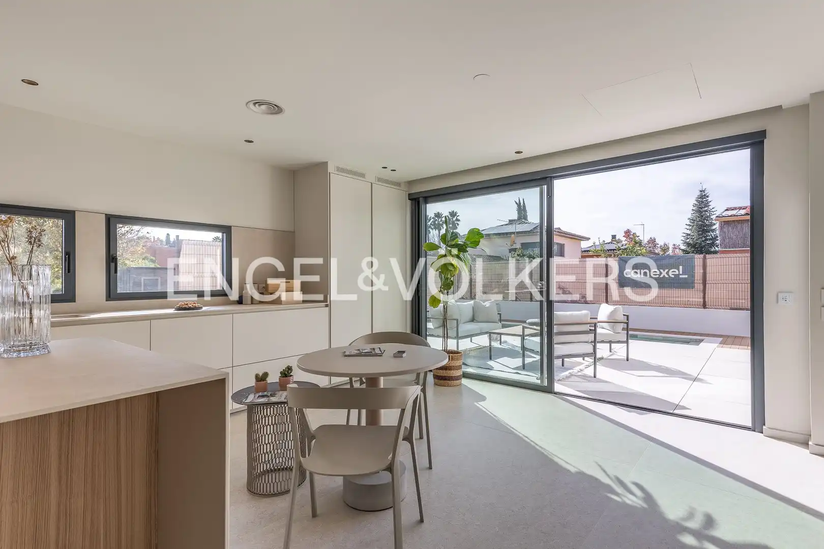 Terrace of Houses for sale in Sant Cugat del Vallès  with Air Conditioner, Heating and Private garden