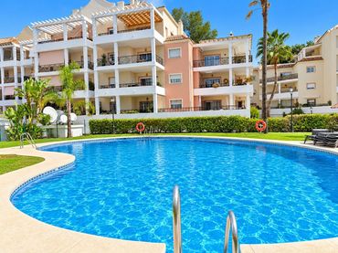 Wohnung mit Aufzug zum Verkauf in Nueva Andalucía