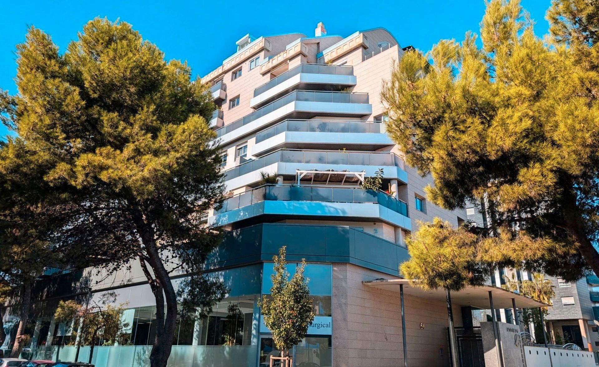 Vista exterior de Àtic de lloguer en  Valencia Capital amb Aire condicionat, Calefacció i Terrassa
