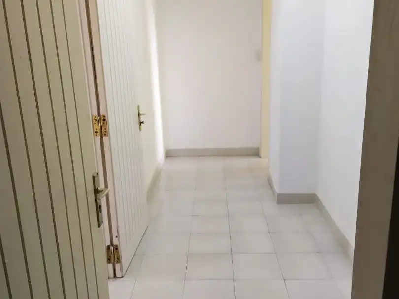 Commercial properties for rent in Llers  with Air Conditioner