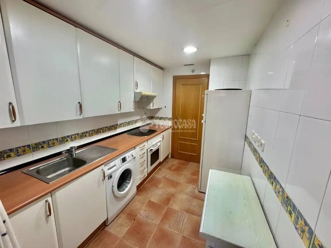 Kitchen of Flat for sale in Madrid  with Heating and Community pool