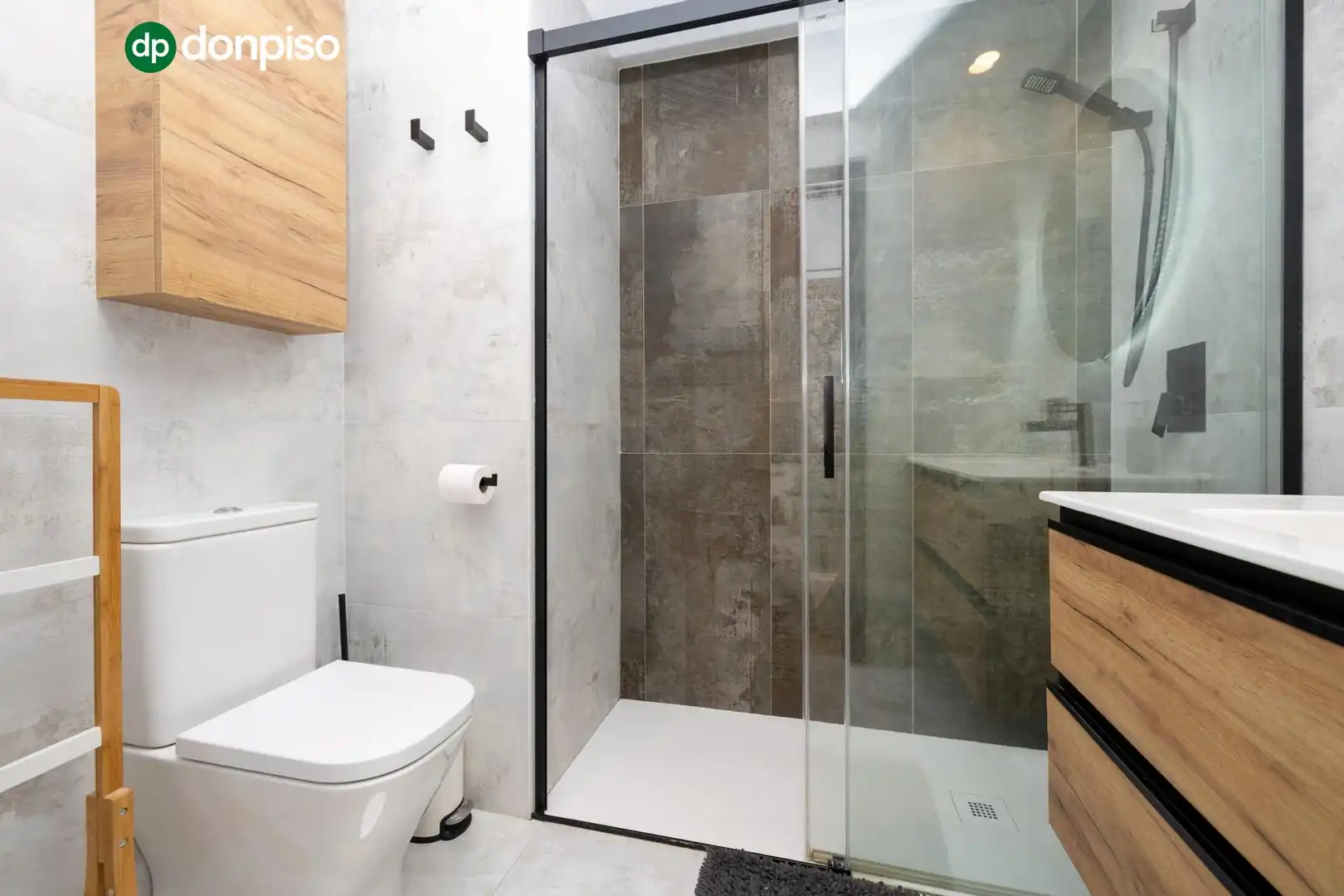 Bathroom of Flat for sale in Genil