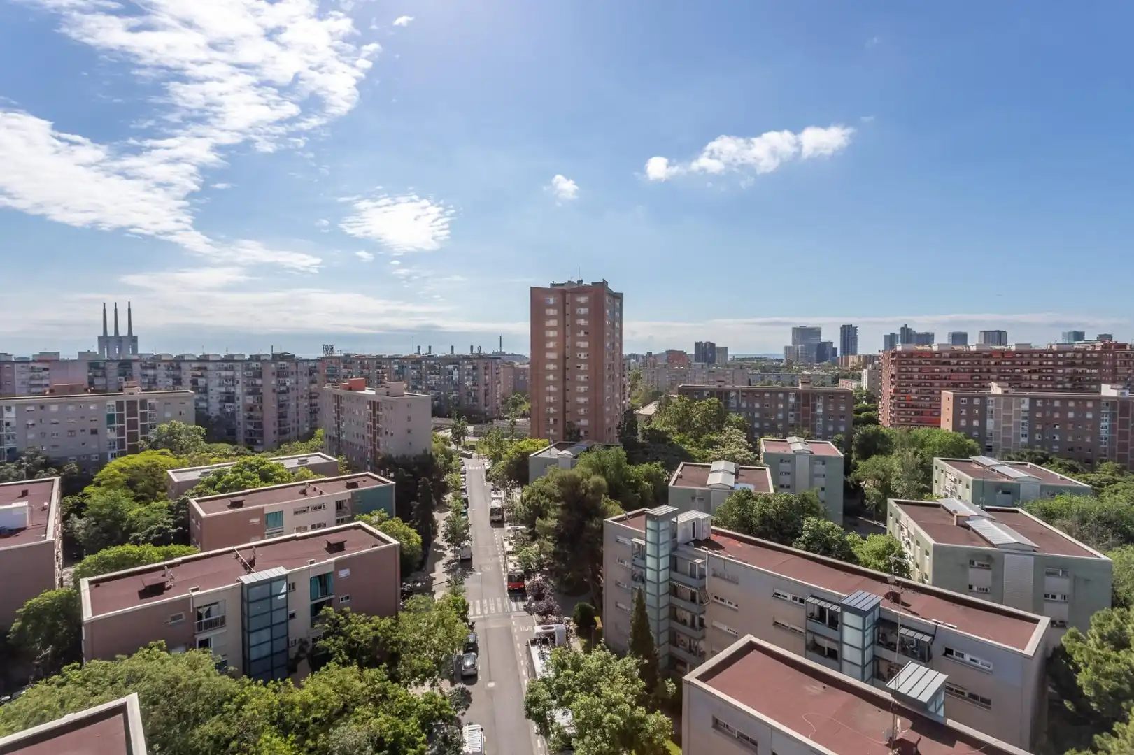 Exterior view of Office for rent in Barcelona