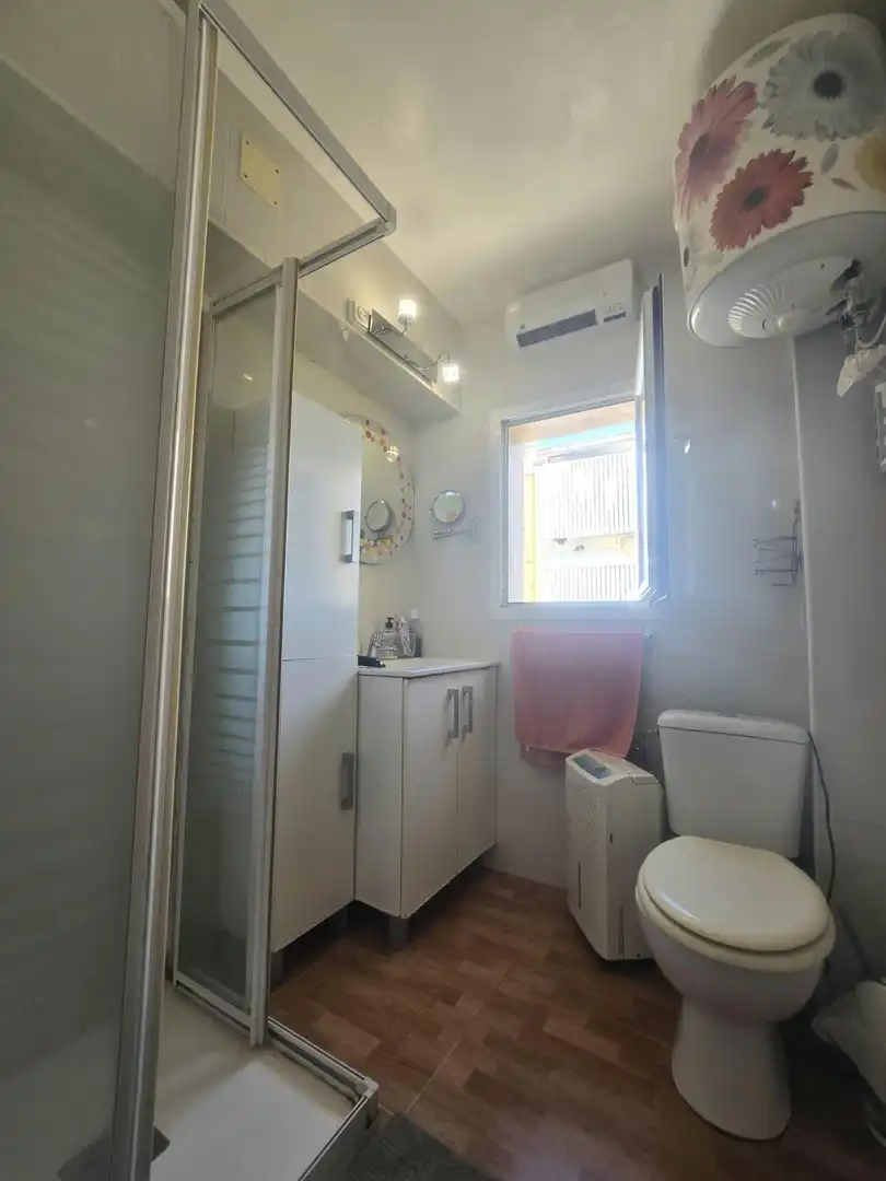 Bathroom of Flat for sale in  Palma de Mallorca  with Air Conditioner, Heating and Furnished