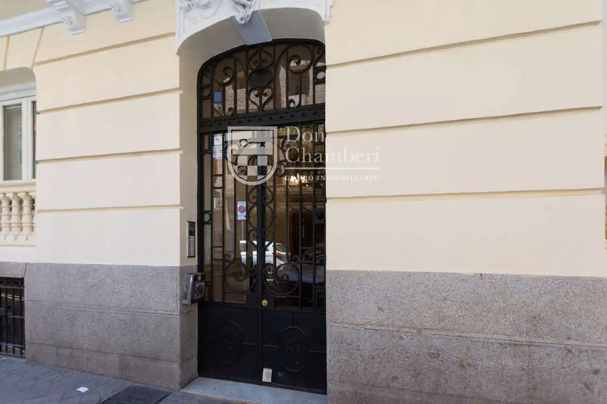 Wohnung mit Aufzug zum Verkauf in Meléndez Valdés, imagen 14