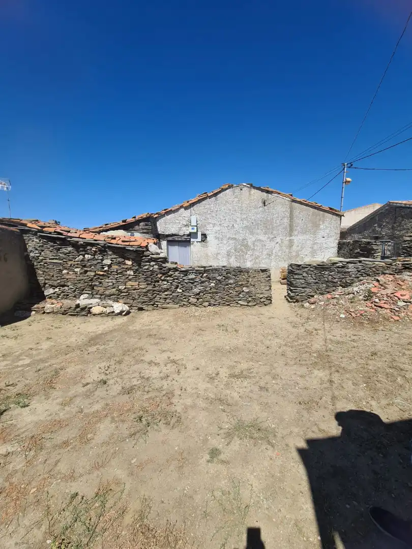 Industrial land for sale in Guijuelo