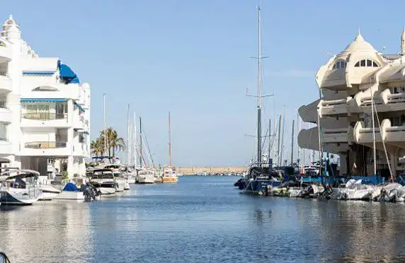 Casa o xalet en venda en Benalmádena amb Aire condicionat, Calefacció i Jardí privat