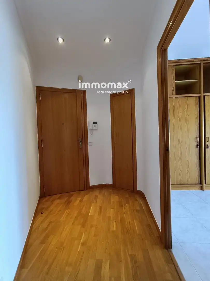 Piso de alquiler en Esplugues de Llobregat con Calefacción y Terraza