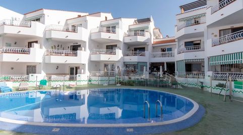 Foto 2 de Apartamento en venta en Los Cristianos, Arona