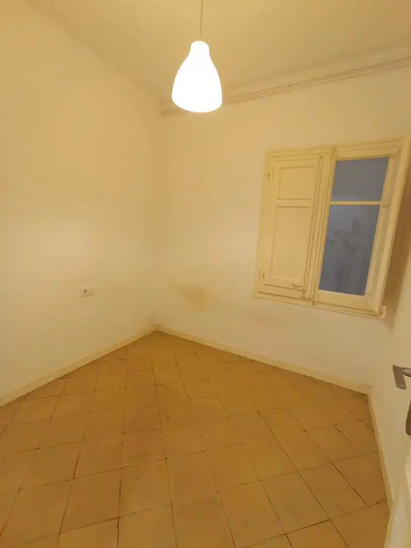 Piso en venta en Barcelona con Calefacción y Horno