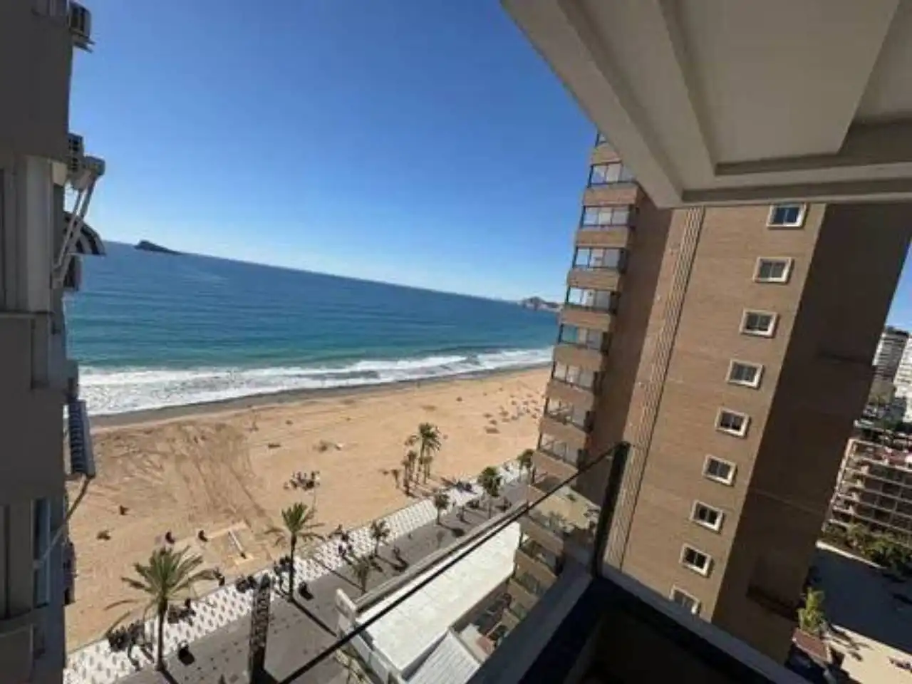 Schlafzimmer von Wohnung zur Miete in Benidorm mit Klimaanlage und Terrasse
