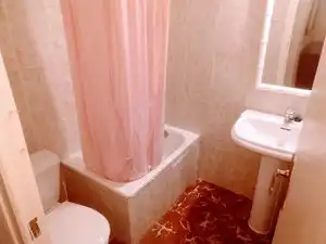 Baño de Piso en venta en Reus con Amueblado, Horno y Lavadora