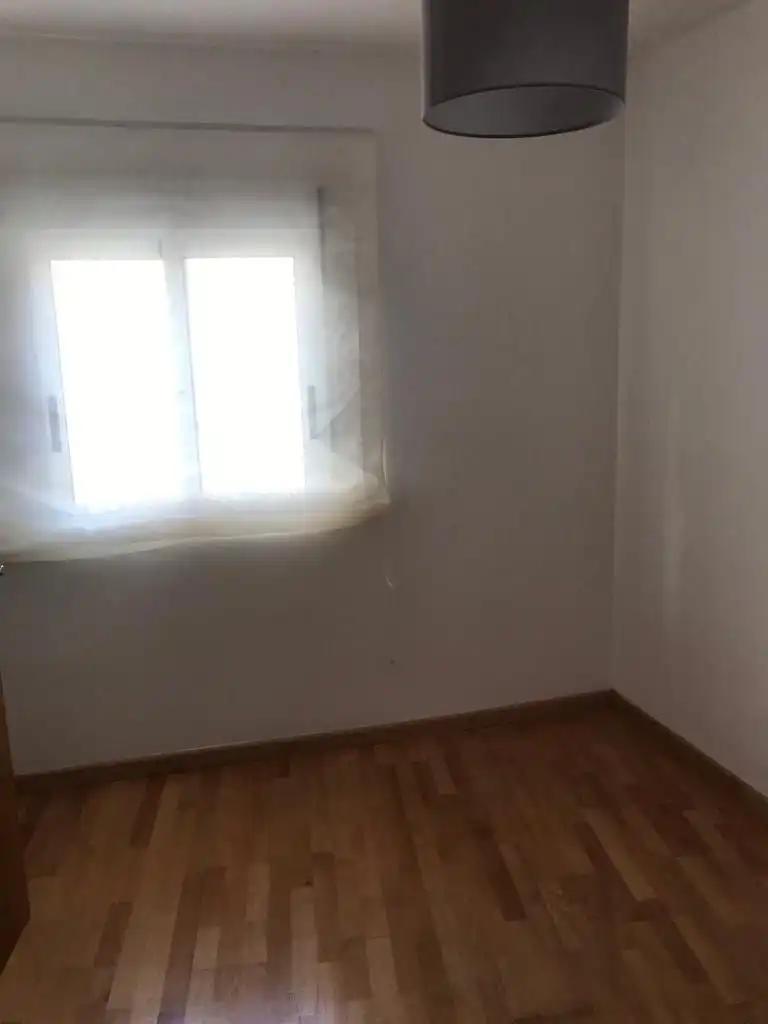 Flat for rent in Carrer de Pere Cabanes, 56, Torrefiel