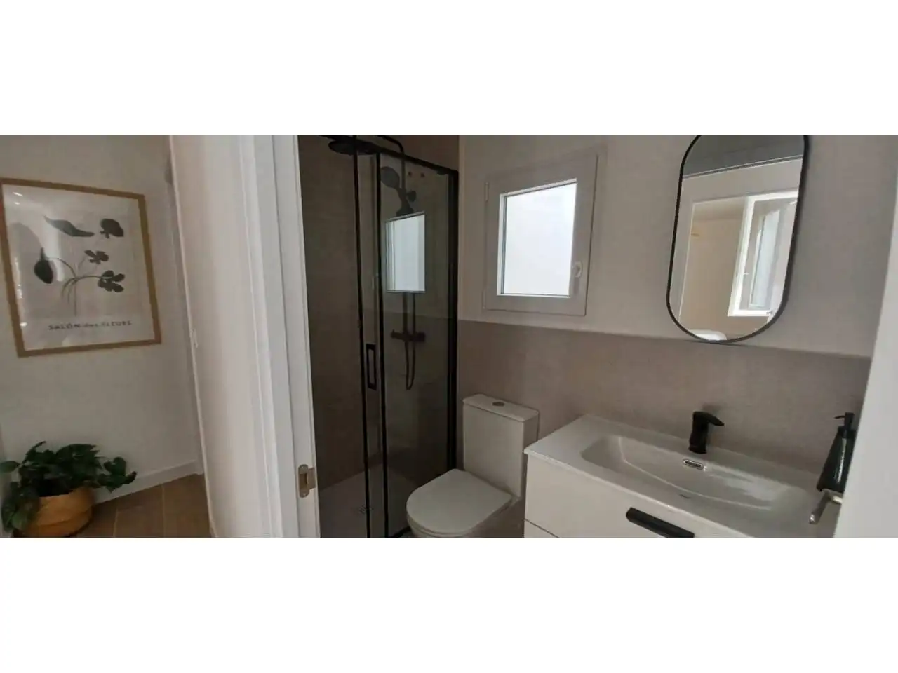 Baño de Piso en venta en Burriana / Borriana