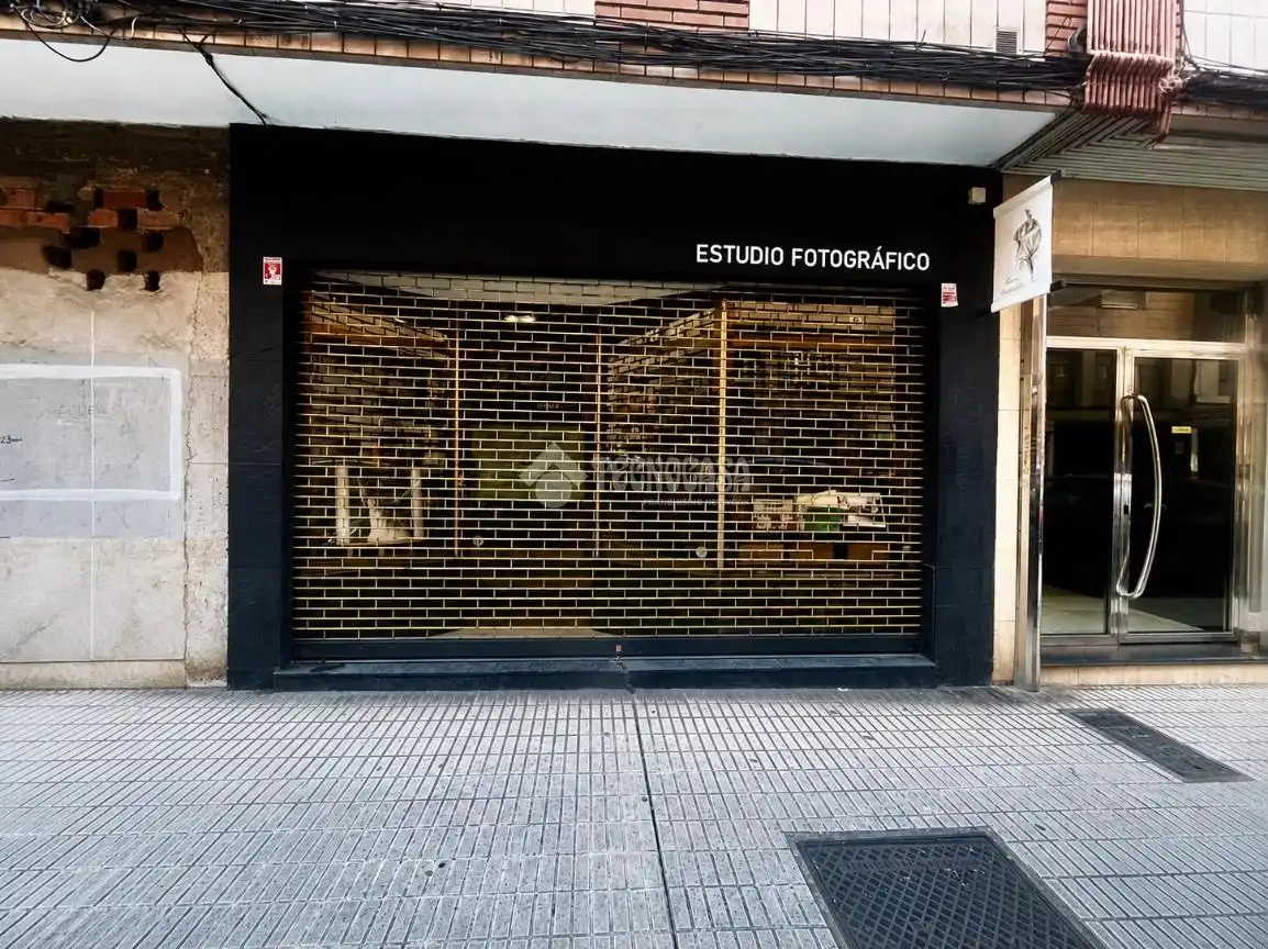 Local en venta en Gijón 